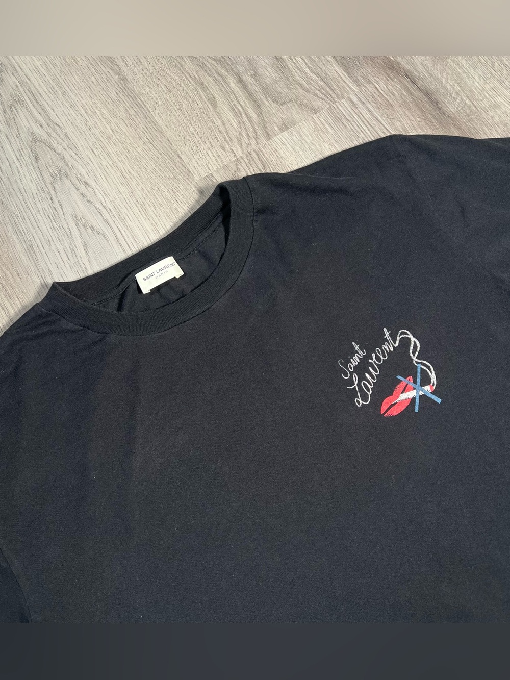 Saint Laurent Paris Mens Black Smoking Lips Graphic T-Shirt Size XS France AS IS